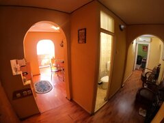 Giurgiu, apartament 4 camere, decomandat, 88 mp, parter, 3 bai, zona semicentrala